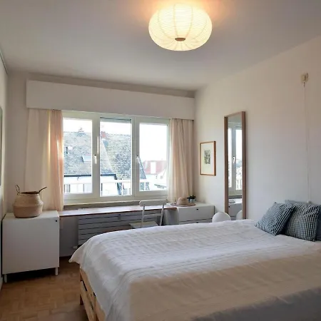 Trianon 0304 With Terrace In Apartment *